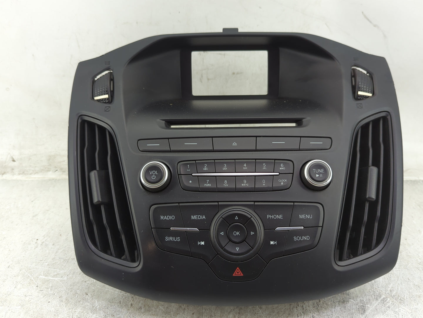 2015-2018 Ford Focus Radio Control Panel - Oemusedautoparts1.com