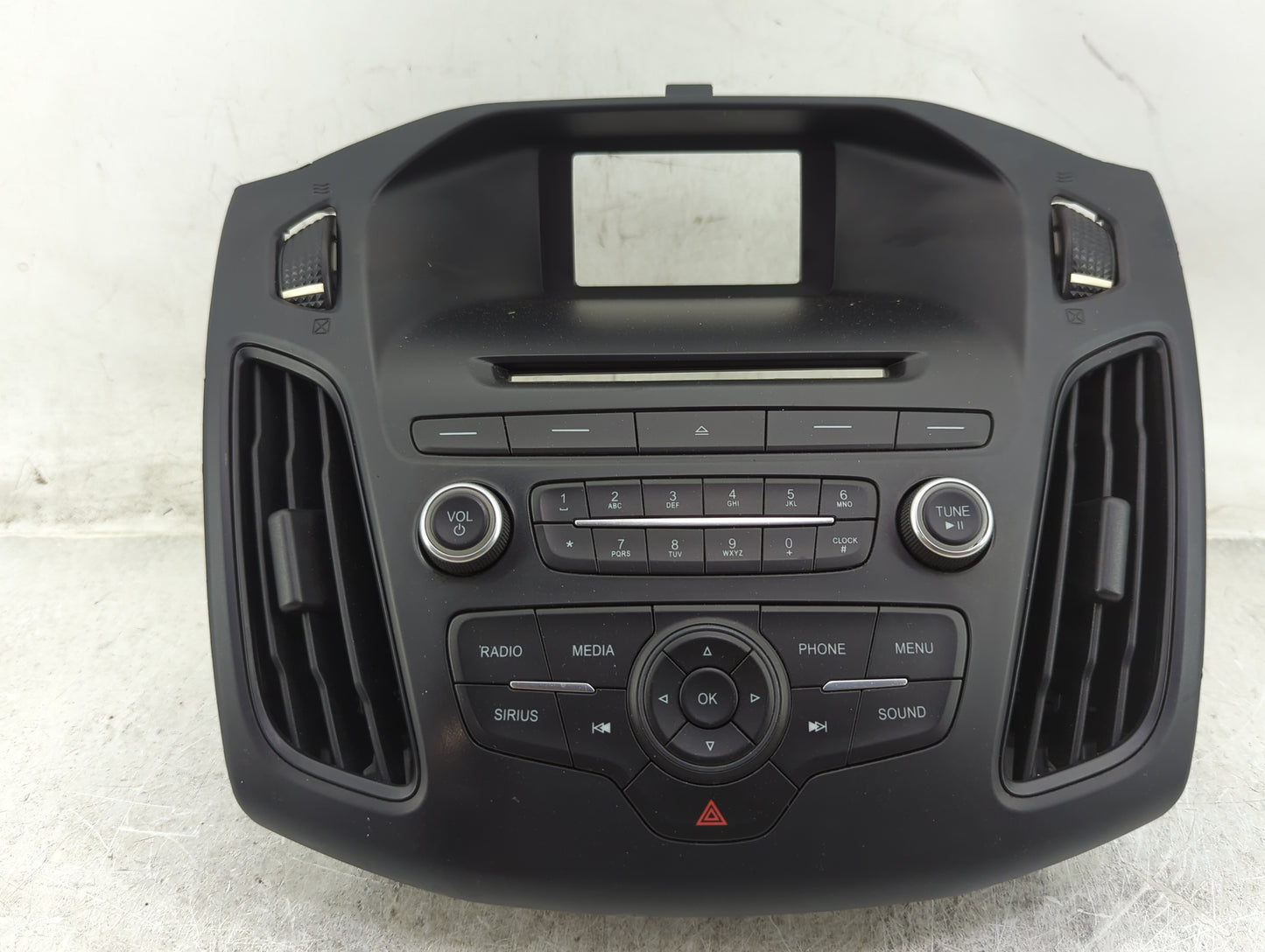 2015-2018 Ford Focus Radio Control Panel - Oemusedautoparts1.com