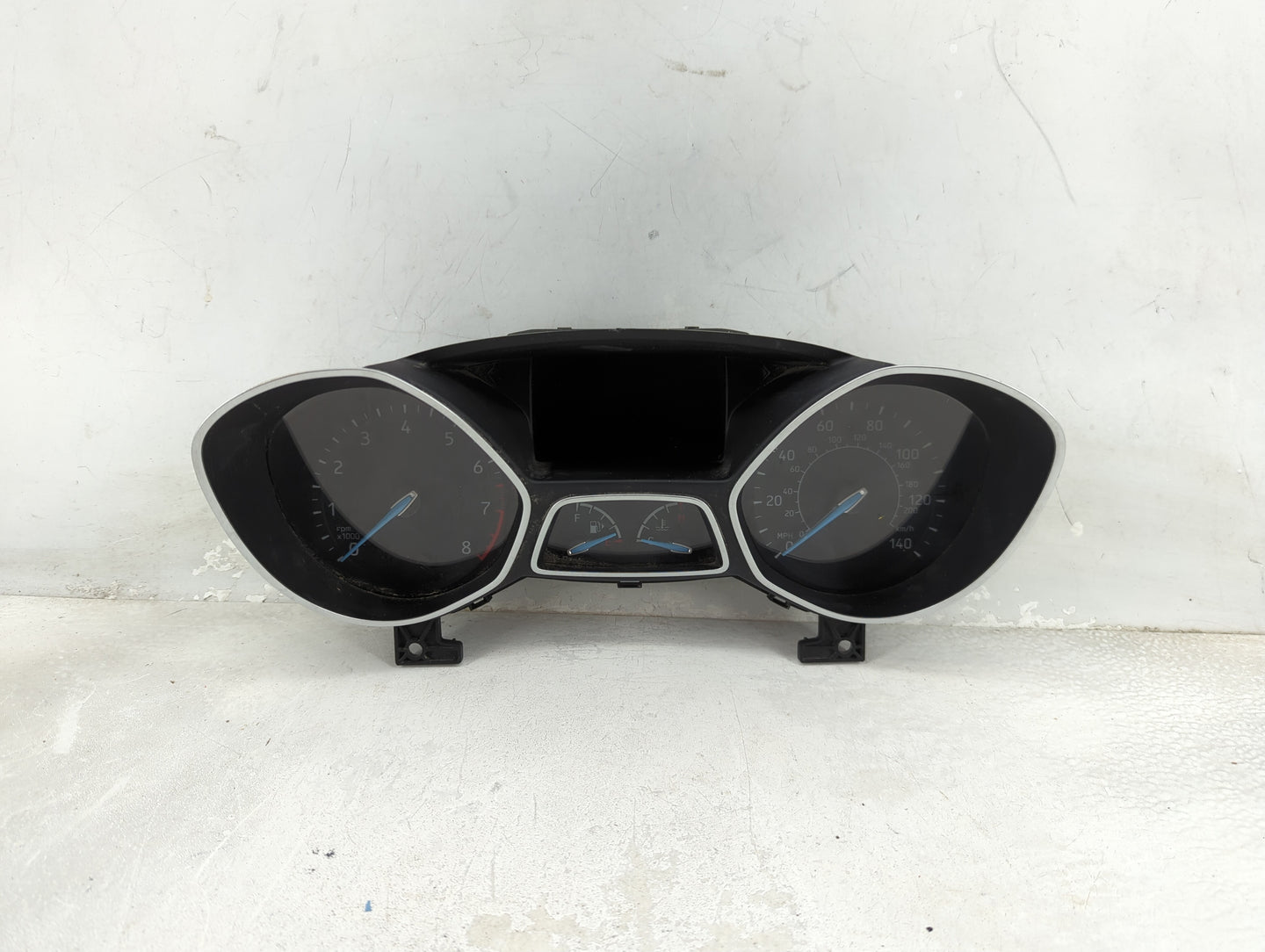2016 Ford Focus Instrument Cluster Speedometer Gauges P/N:2729235 5087248 Fits OEM Used Auto Parts - Oemusedautoparts1.com
