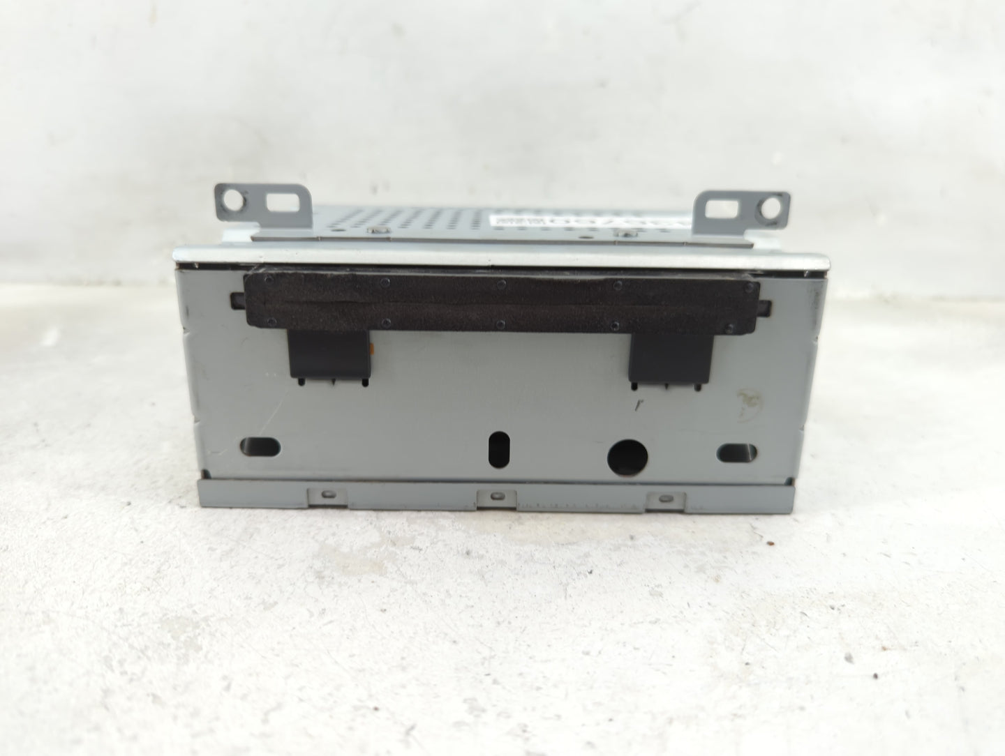 2015-2016 Ford Focus Radio AM FM Cd Player Receiver Replacement P/N:FM5T-19C107-HC Fits Fits 2015 2016 OEM Used Auto Parts -