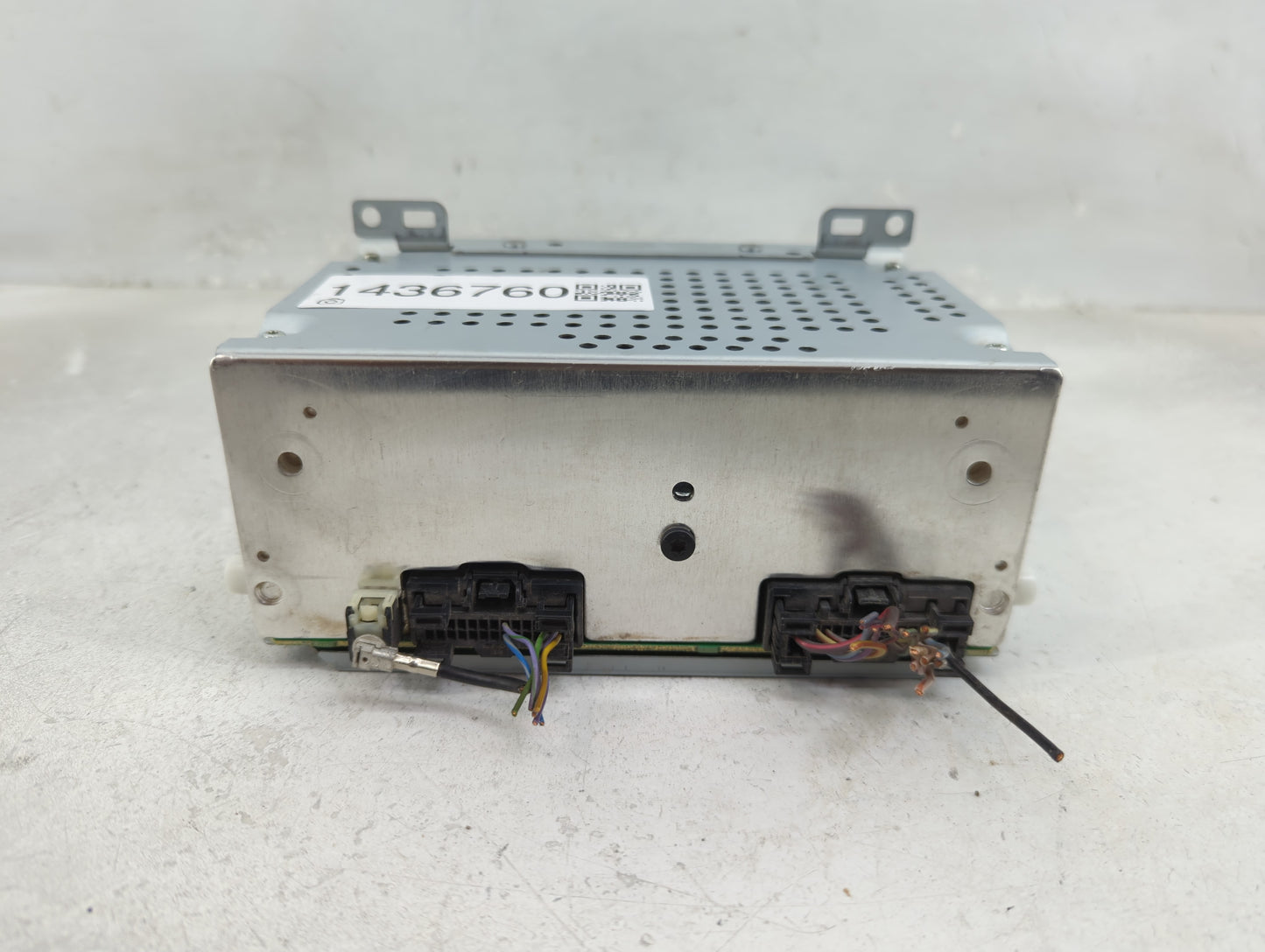 2015-2016 Ford Focus Radio AM FM Cd Player Receiver Replacement P/N:FM5T-19C107-HC Fits Fits 2015 2016 OEM Used Auto Parts -