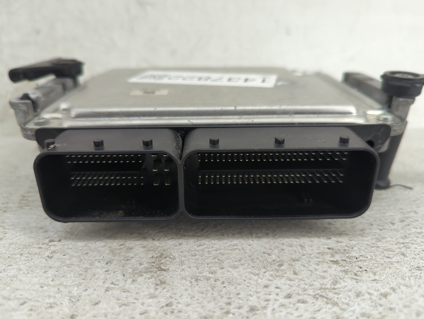 2013-2018 Ford Focus PCM Engine Control Computer ECU ECM PCU OEM P/N:FM5A-12A650-ADB BV61-12B684-BC Fits OEM Used Auto Parts