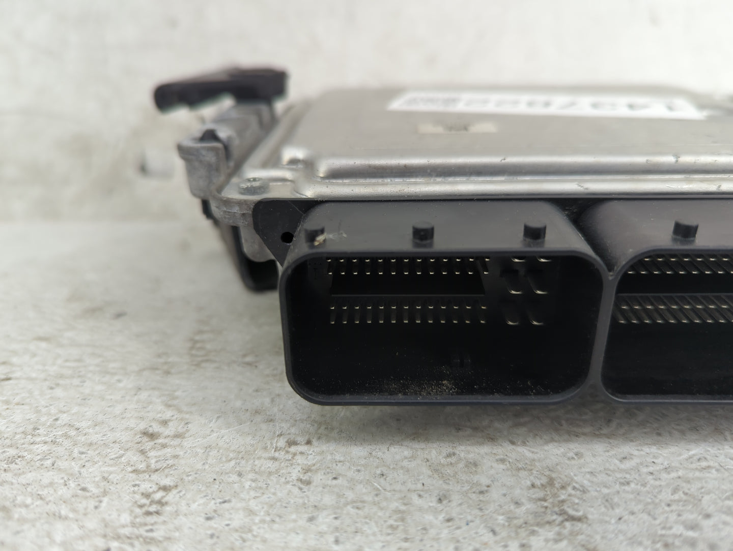2013-2018 Ford Focus PCM Engine Control Computer ECU ECM PCU OEM P/N:FM5A-12A650-ADB BV61-12B684-BC Fits OEM Used Auto Parts