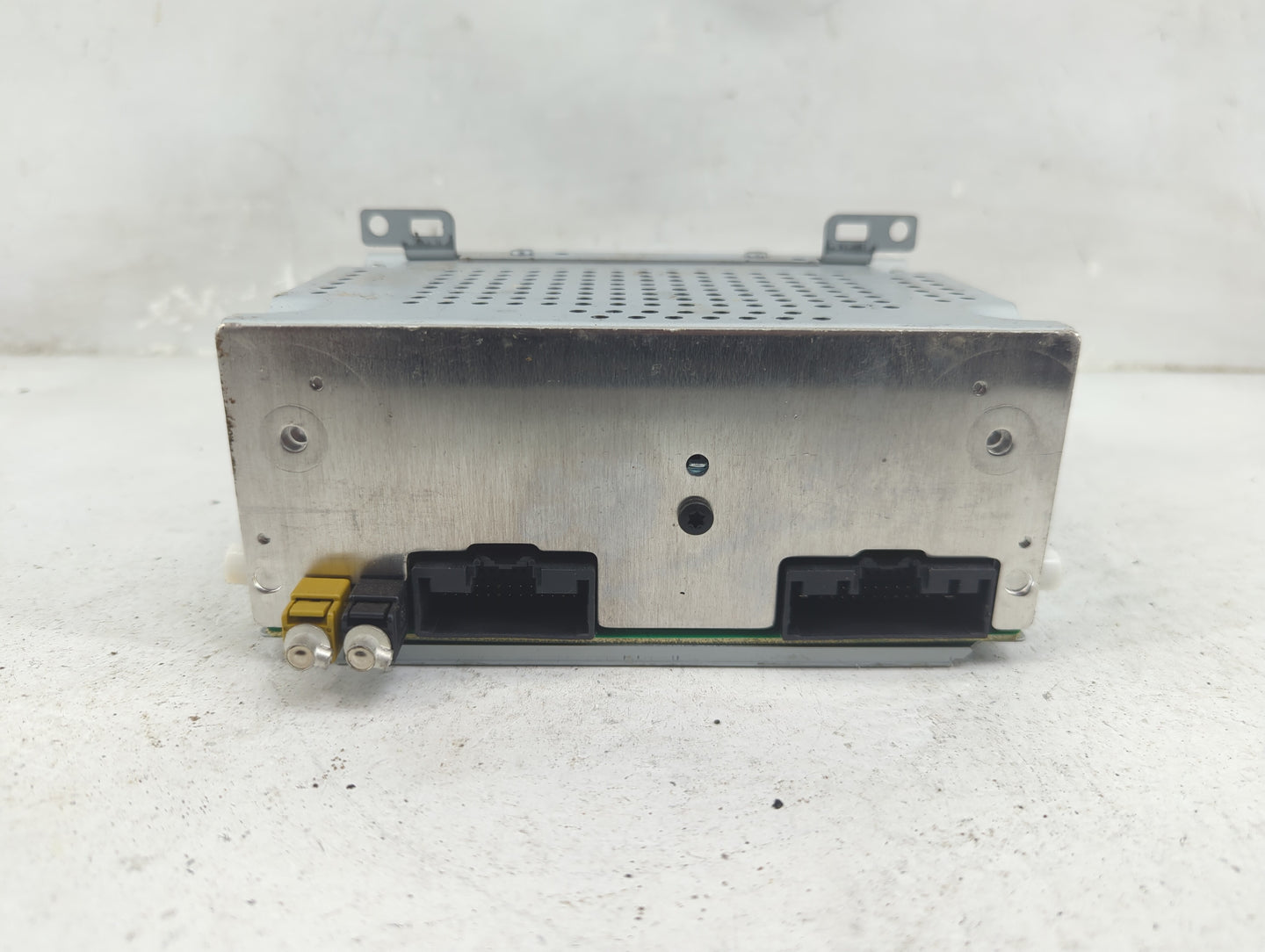 2016-2018 Ford Focus Radio AM FM Cd Player Receiver Replacement P/N:FM5T-19C107-KG Fits Fits 2016 2017 2018 OEM Used Auto Pa