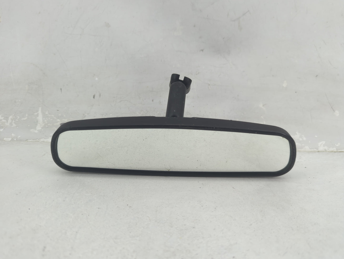 2015-2018 Ford Focus Interior Rear View Mirror Replacement OEM P/N:8011681 03681 Fits OEM Used Auto Parts - Oemusedautoparts