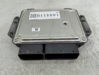 compare product 2013-2018 Ford Focus PCM Engine Control Computer ECU ECM PCU OEM P/N:0261S12874 BV61-12B684-BC Fits OEM Used Auto Parts
