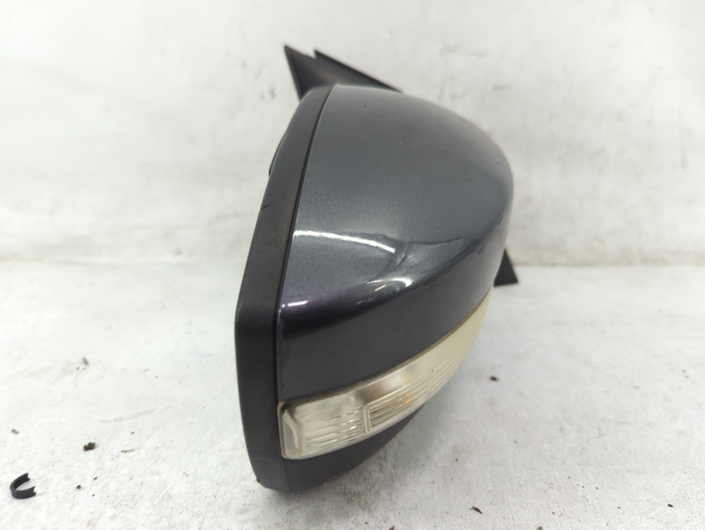 2015-2018 Ford Focus Passenger Side View Mirror - Right Door Mirror OEM Used - Oemusedautoparts1.com