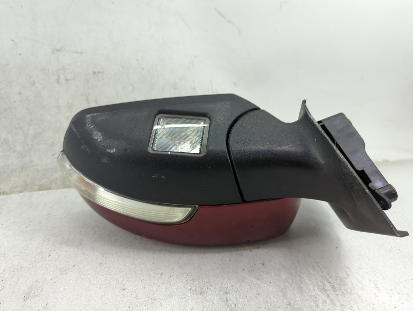 2015-2018 Ford Focus Driver Side View Mirror - Left Door Mirror OEM Used - Oemusedautoparts1.com