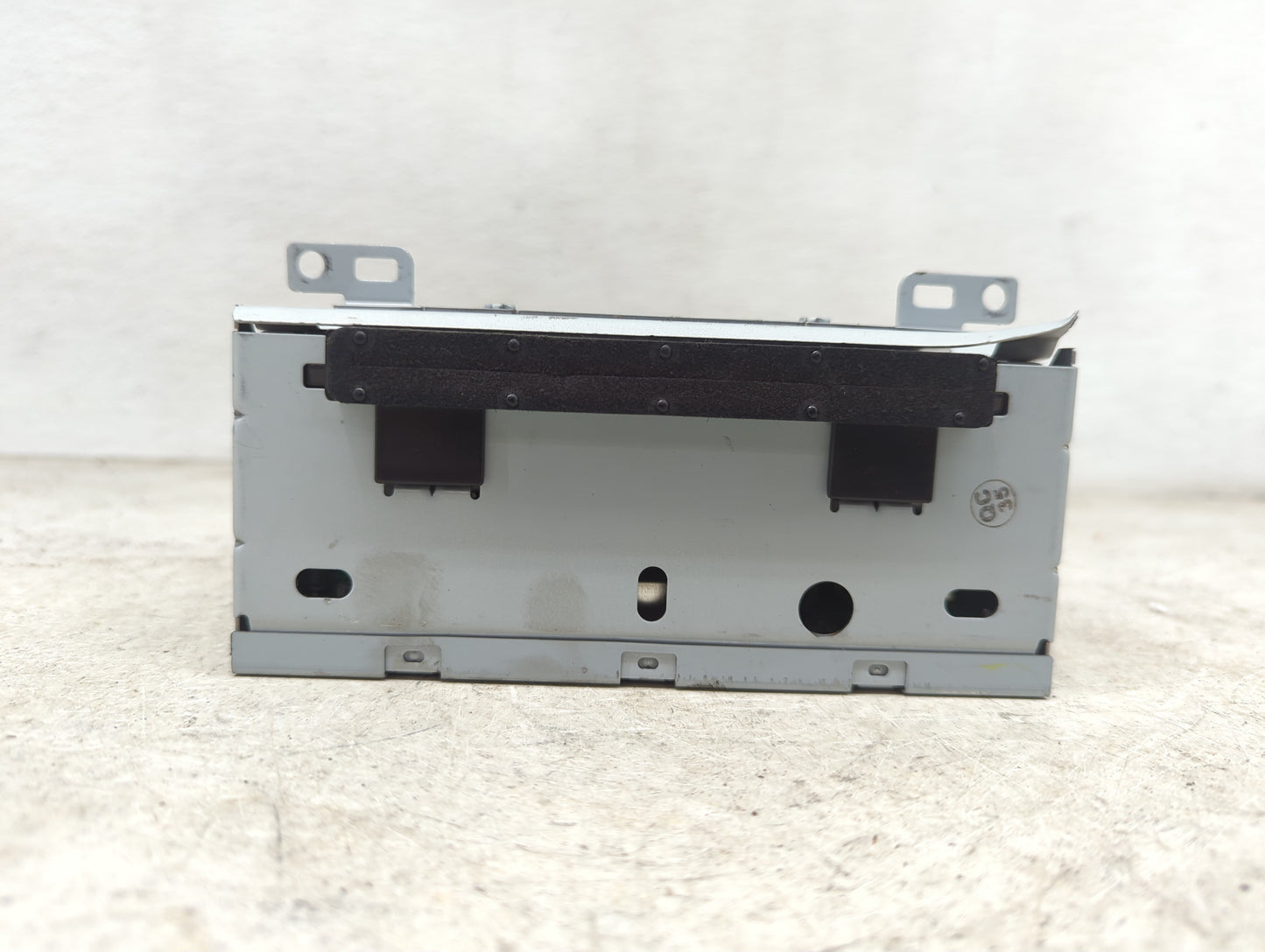2016-2018 Ford Focus Radio AM FM Cd Player Receiver Replacement P/N:FM5T-19C107-KE C6CW900630 Fits Fits 2016 2017 2018 OEM U