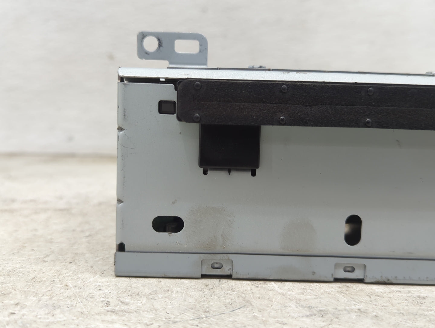 2016-2018 Ford Focus Radio AM FM Cd Player Receiver Replacement P/N:FM5T-19C107-KE C6CW900630 Fits Fits 2016 2017 2018 OEM U