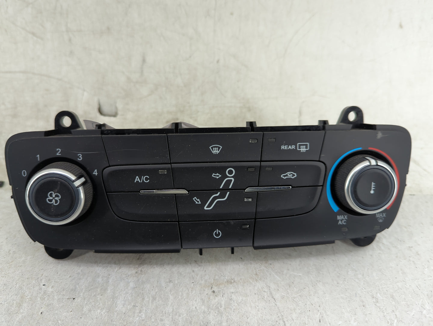 2015-2018 Ford Focus Climate Control Module Temperature AC/Heater Replacement P/N:F1ET-19980-JF F1ET-18549 Fits OEM Used Aut