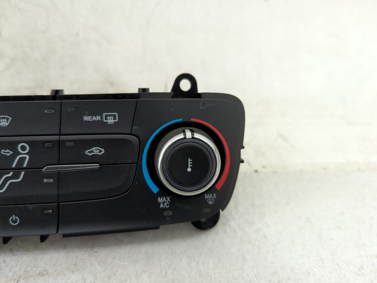 2015-2018 Ford Focus Climate Control Module Temperature AC/Heater Replacement P/N:F1ET-19980-JF F1ET-18549 Fits OEM Used Aut