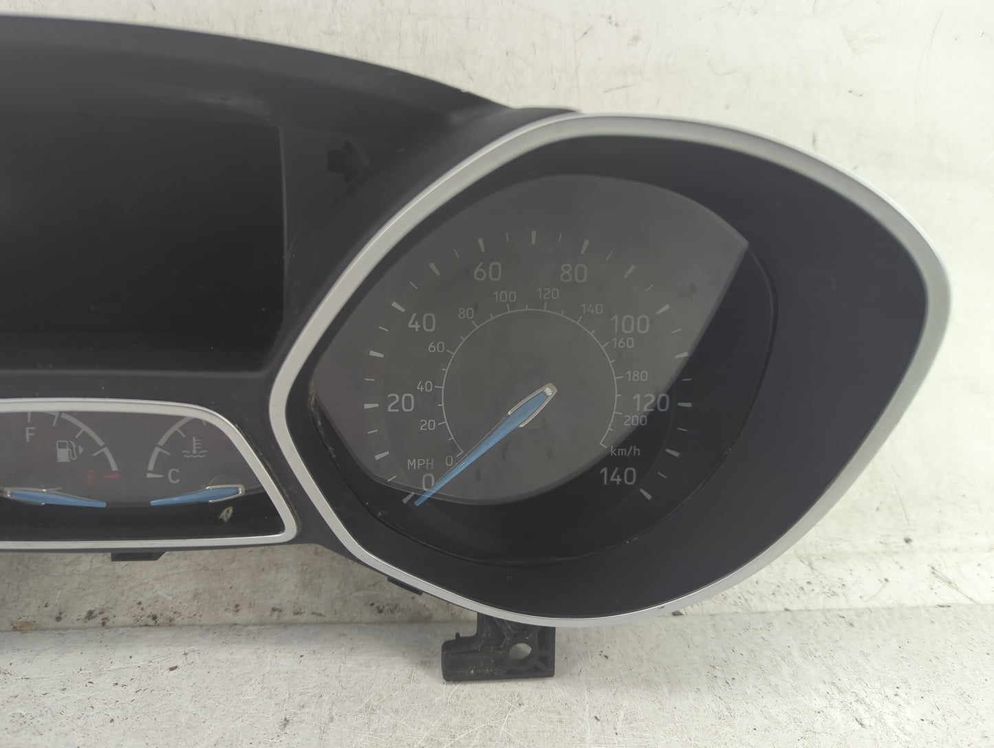 2016 Ford Focus Instrument Cluster Speedometer Gauges P/N:F1ET-10849-CTK VPFMGF-10849-CTA Fits OEM Used Auto Parts - Oemused