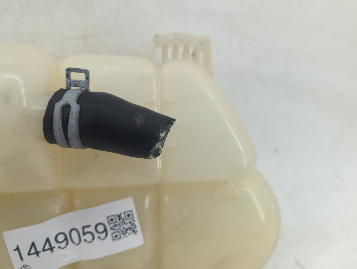 2016 Ford Focus Radiator Coolant Overflow Expansion Tank Bottle - Oemusedautoparts1.com