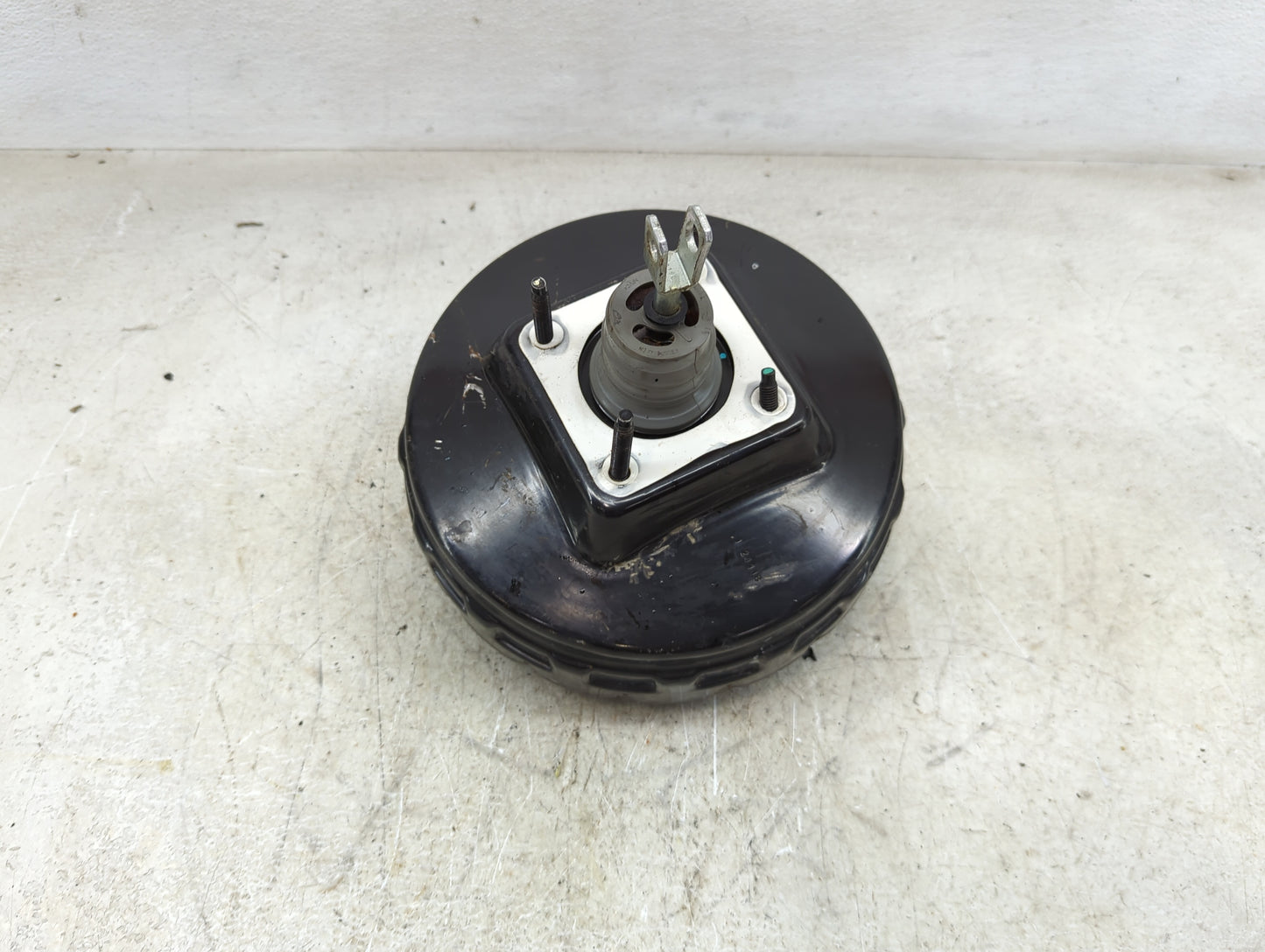 2012-2018 Ford Focus Power Brake Booster Oem - Oemusedautoparts1.com