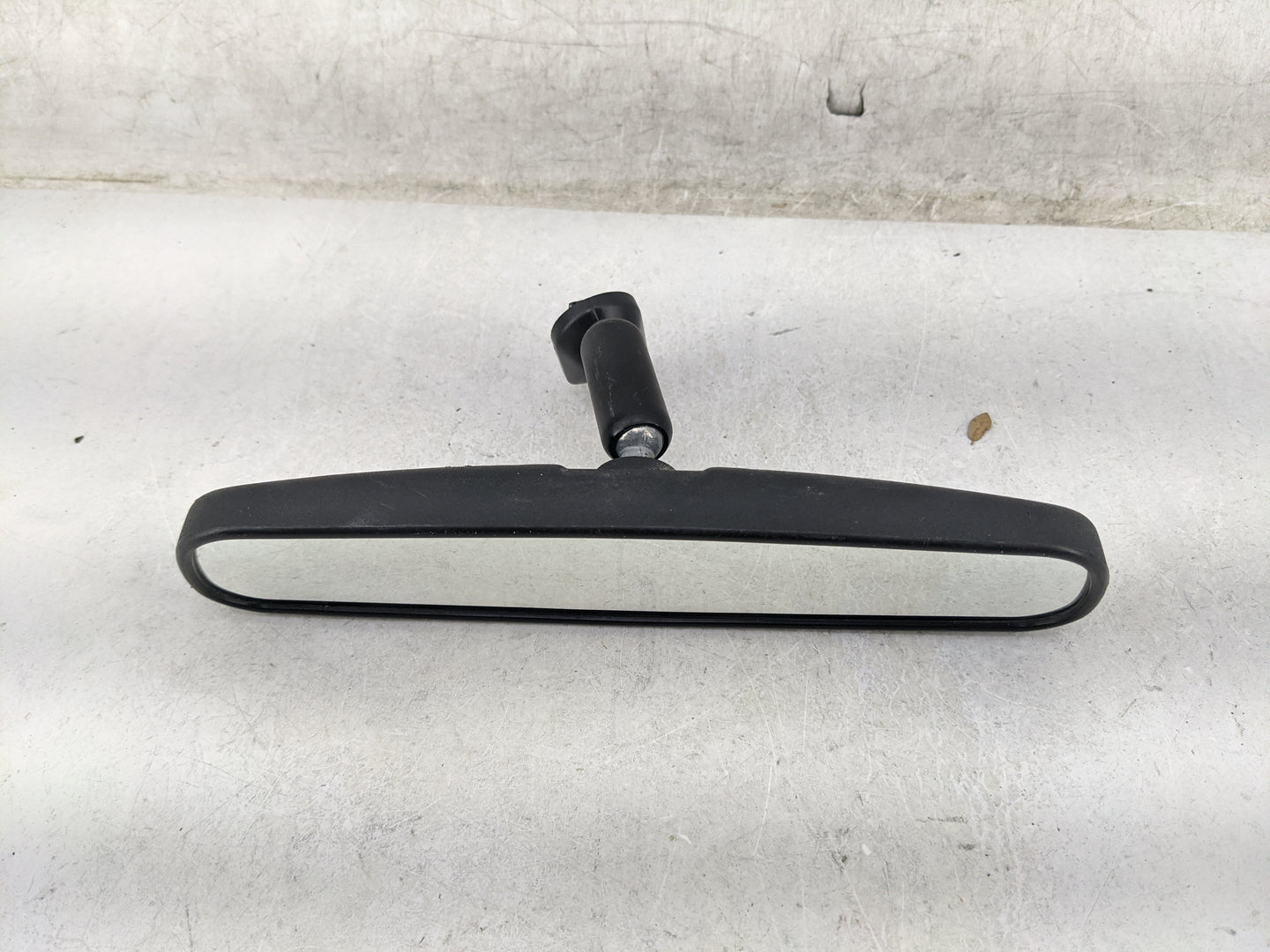 2010-2018 Ford Focus Interior Rear View Mirror Replacement OEM P/N:8011681 031681 Fits OEM Used Auto Parts - Oemusedautopart