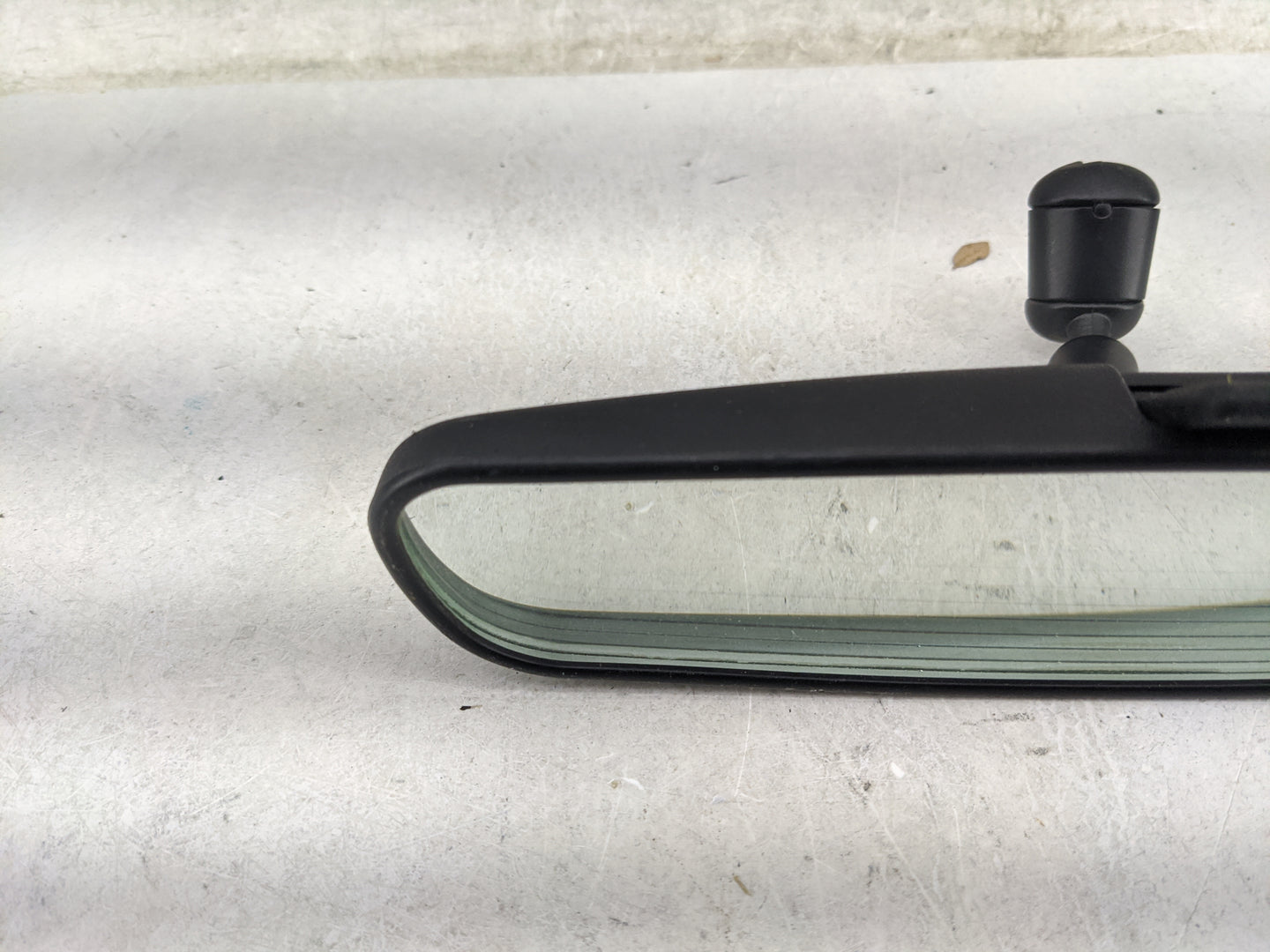2010-2018 Ford Focus Interior Rear View Mirror Replacement OEM P/N:8011681 031681 Fits OEM Used Auto Parts - Oemusedautopart