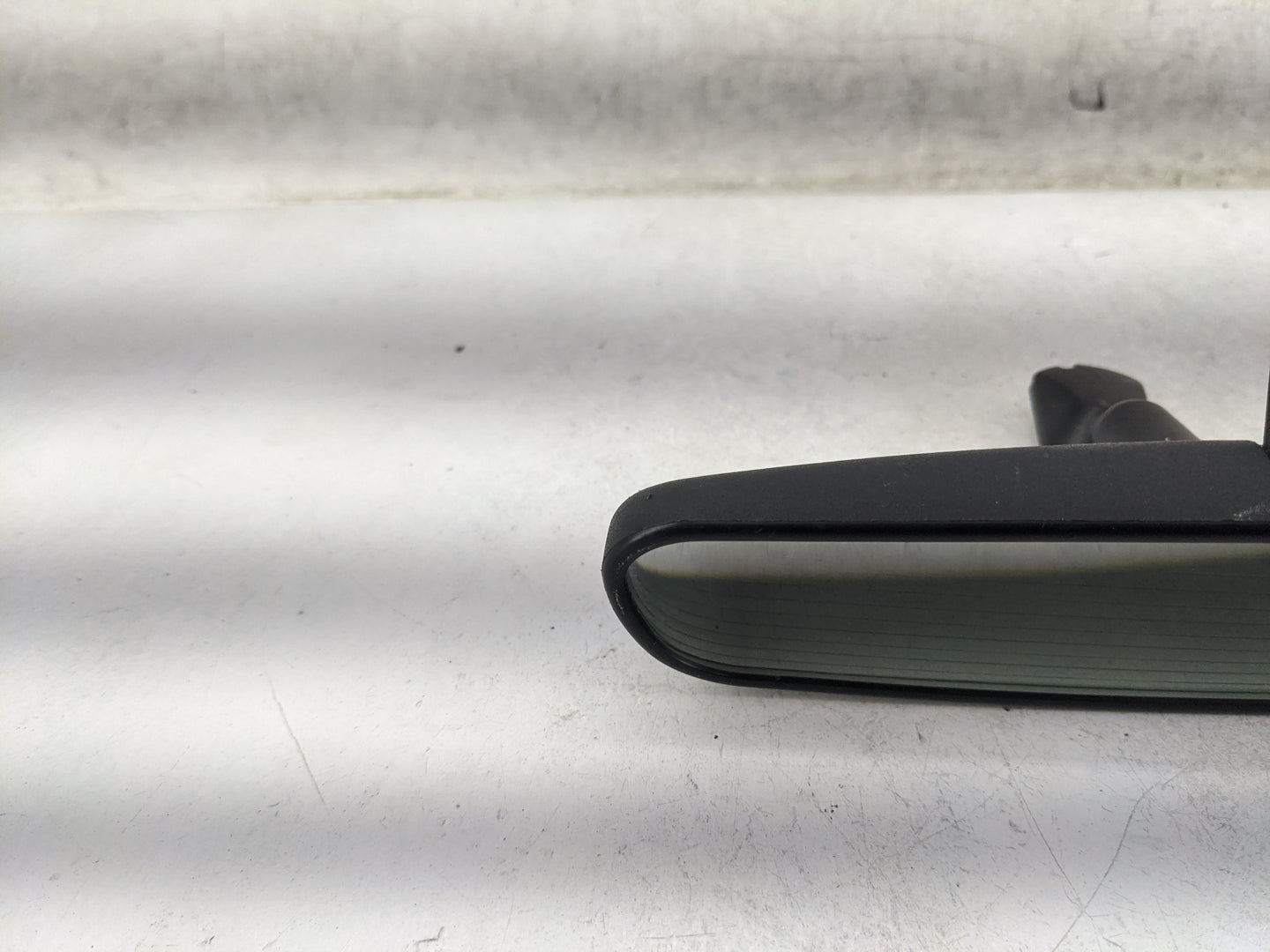 2010-2018 Ford Focus Interior Rear View Mirror Replacement OEM P/N:8011681 031681 Fits OEM Used Auto Parts - Oemusedautopart