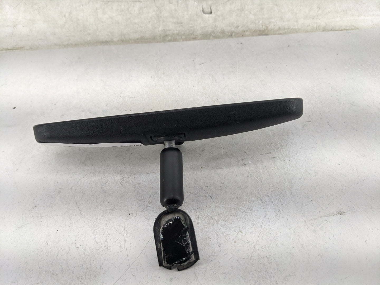 2010-2018 Ford Focus Interior Rear View Mirror Replacement OEM P/N:8011681 031681 Fits OEM Used Auto Parts - Oemusedautopart