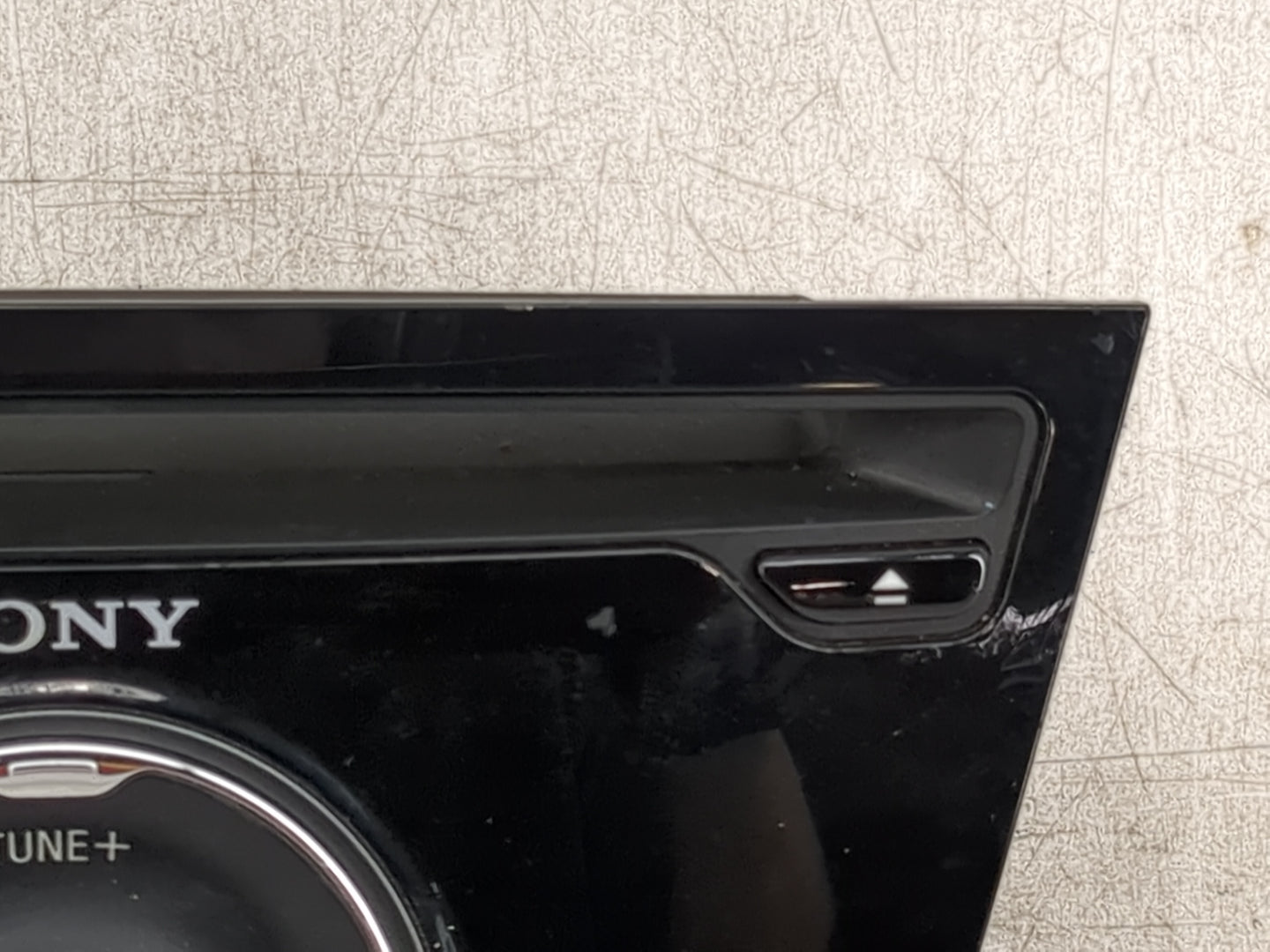 2016 Ford Focus Radio AM FM Cd Player Receiver Replacement P/N:18K811 EJ7ND Fits OEM Used Auto Parts - Oemusedautoparts1.com