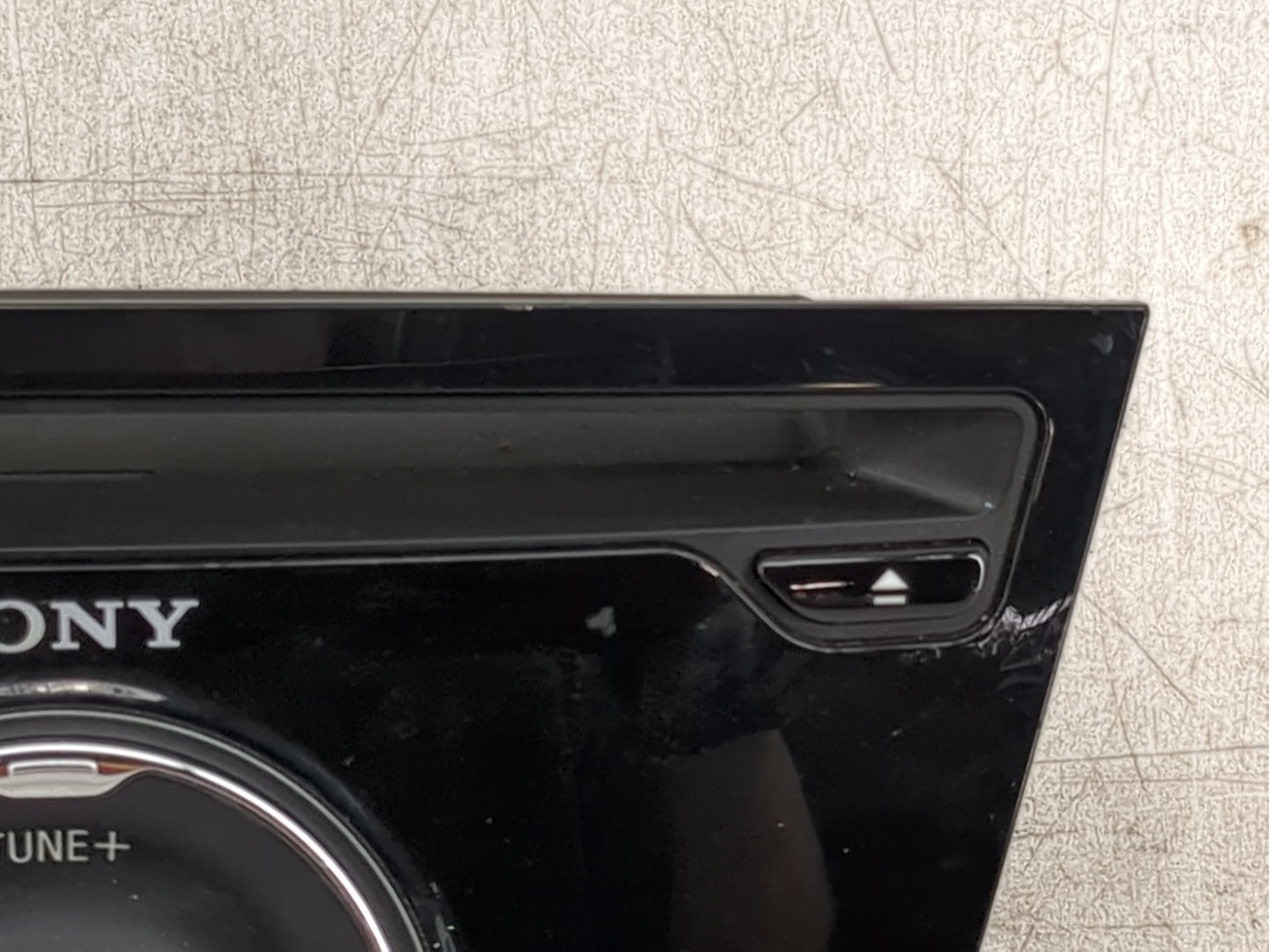 2016 Ford Focus Radio AM FM Cd Player Receiver Replacement P/N:18K811 EJ7ND Fits OEM Used Auto Parts - Oemusedautoparts1.com