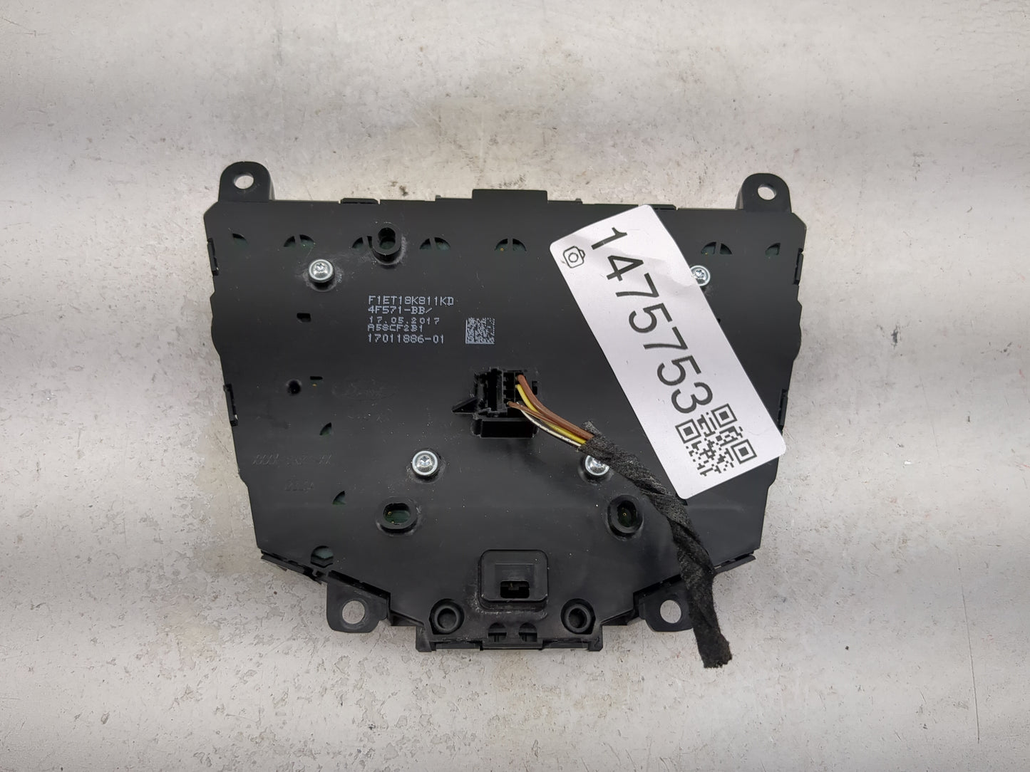 2015-2018 Ford Focus Radio Control Panel 1475753 - Oemusedautoparts1.com