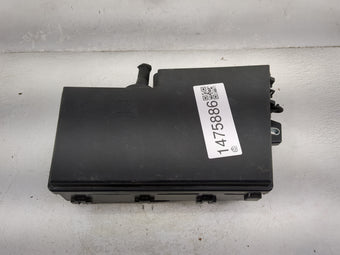 compare product 2016 Ford Focus Fusebox Fuse Box Panel Relay Module P/N:AV6T-14A076-AB 9L2T-14B192-AA, 9L2T-14B191-AA, 9L2T-14B193-AA Fits OEM Used Auto Parts