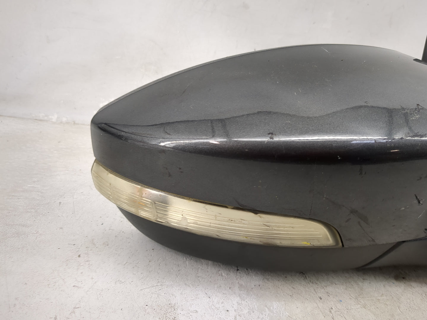 2015-2018 Ford Focus Passenger Side View Mirror - Right Door Mirror OEM Used - Oemusedautoparts1.com