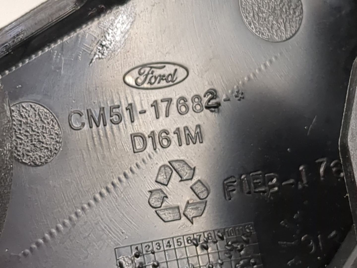 2015-2018 Ford Focus Passenger Side View Mirror - Right Door Mirror OEM Used - Oemusedautoparts1.com