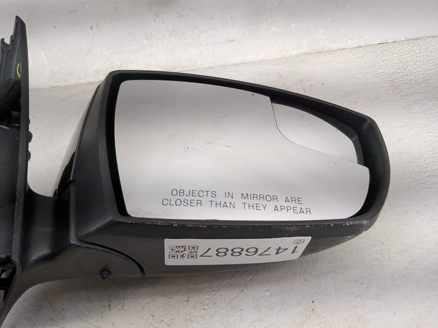 2015-2018 Ford Focus Passenger Side View Mirror - Right Door Mirror OEM Used - Oemusedautoparts1.com