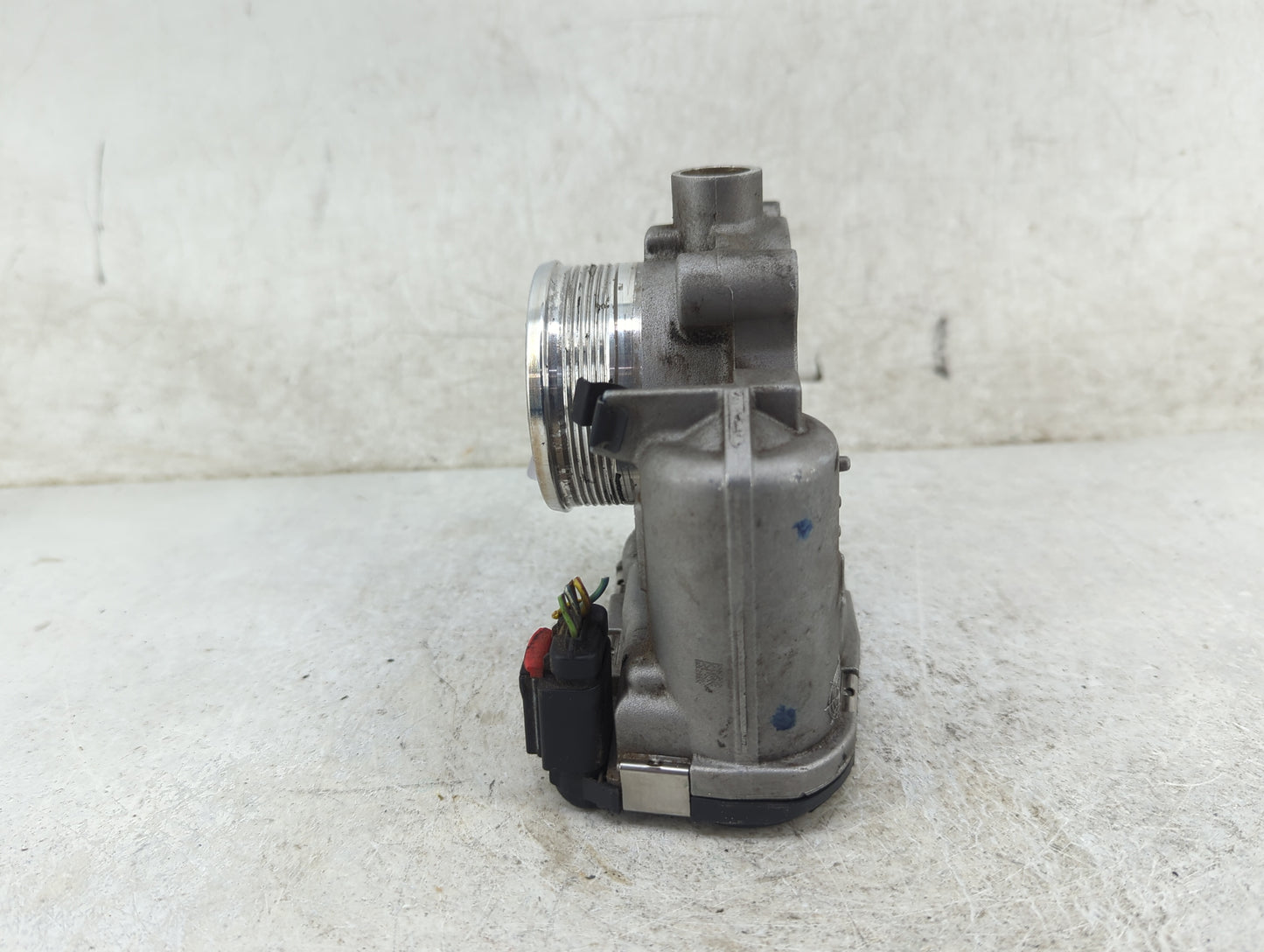 2014-2018 Ford Focus Throttle Body P/N:DS7E-9F991-BB 0280750576 Fits Fits 2014 2015 2016 2017 2018 2019 2020 2021 2022 OEM U