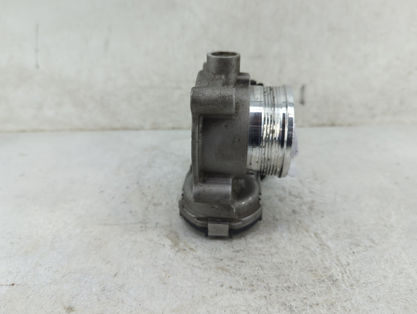 2014-2018 Ford Focus Throttle Body P/N:DS7E-9F991-BB 0280750576 Fits Fits 2014 2015 2016 2017 2018 2019 2020 2021 2022 OEM U