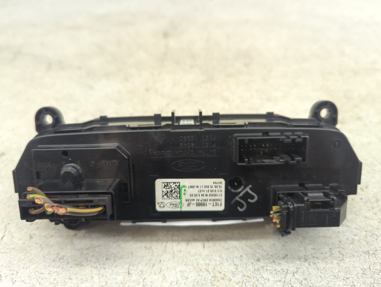 2015-2018 Ford Focus Climate Control Module Temperature AC/Heater Replacement P/N:F1ET-19980-JF F1ET 18549 Fits OEM Used Aut