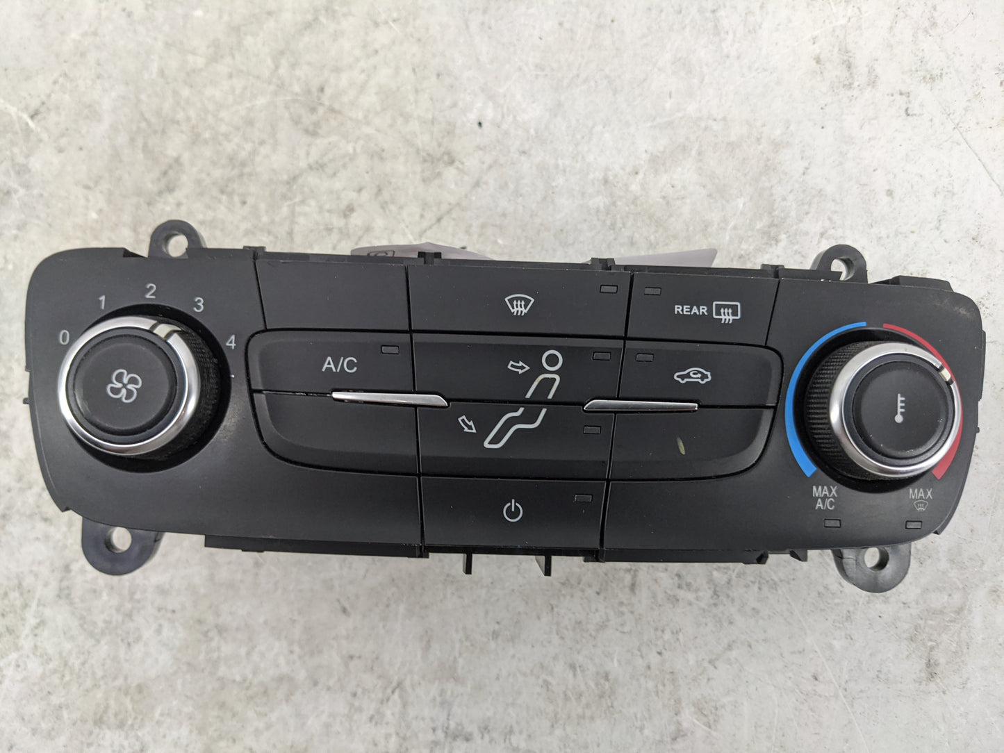 2015-2018 Ford Focus Climate Control Module Temperature AC/Heater Replacement P/N:F1ET-19980-JF Fits Fits 2015 2016 2017 201