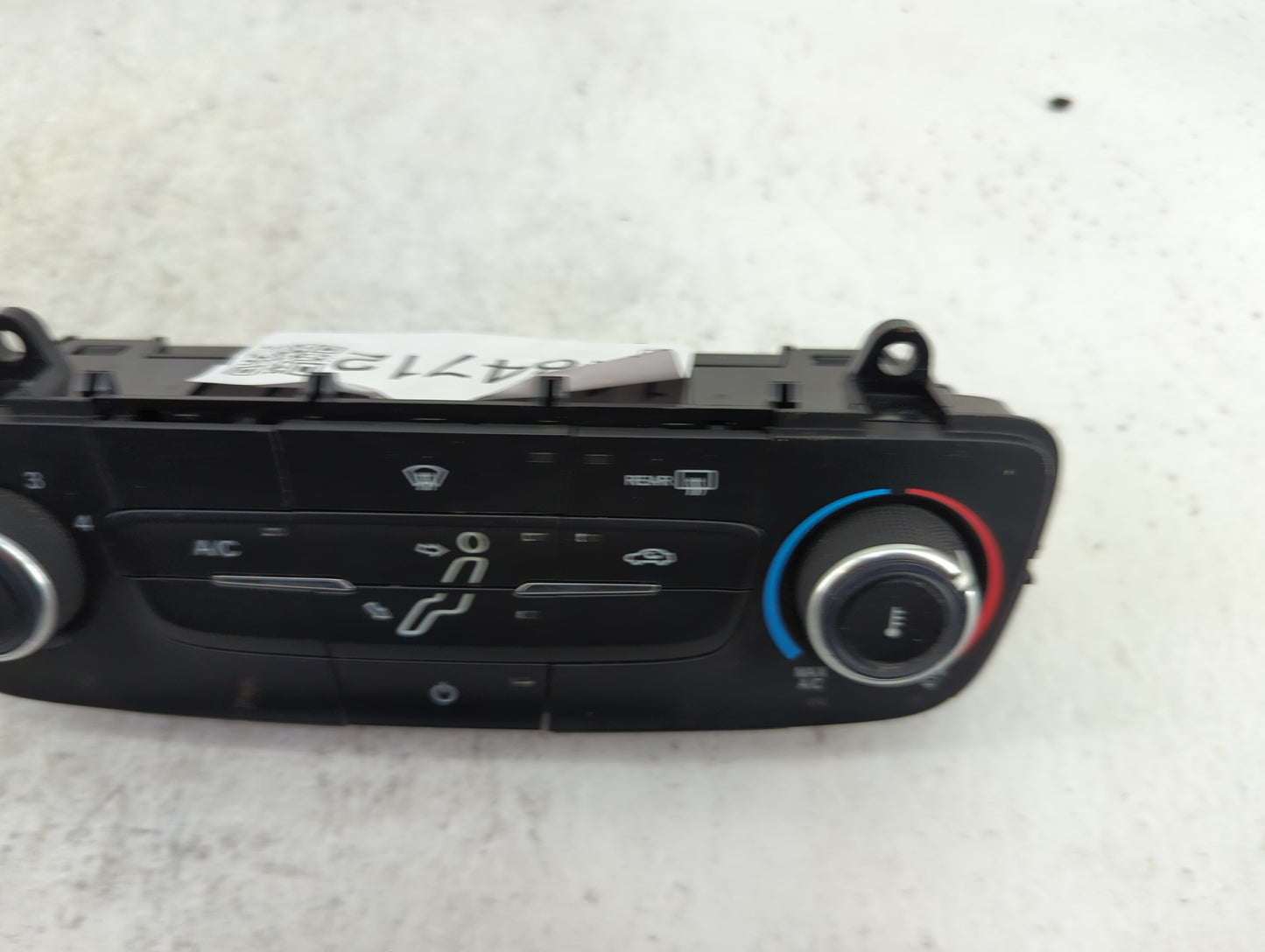 2015-2018 Ford Focus Climate Control Module Temperature AC/Heater Replacement P/N:F1ET-19980-JJ Fits Fits 2015 2016 2017 201