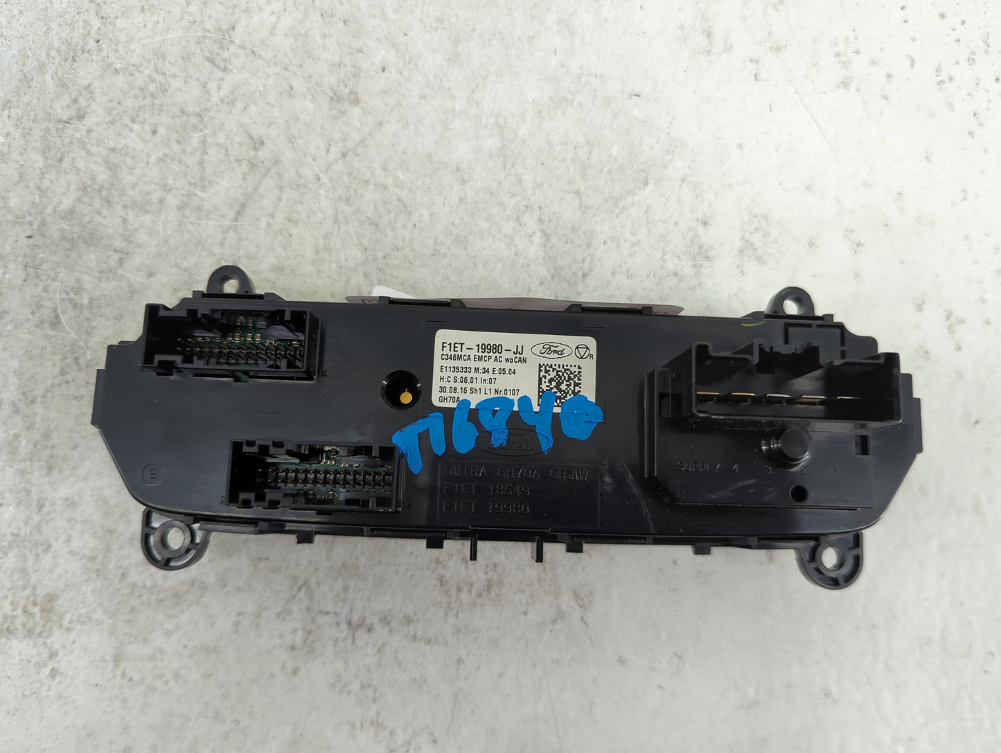 2015-2018 Ford Focus Climate Control Module Temperature AC/Heater Replacement P/N:F1ET-19980-JJ Fits Fits 2015 2016 2017 201