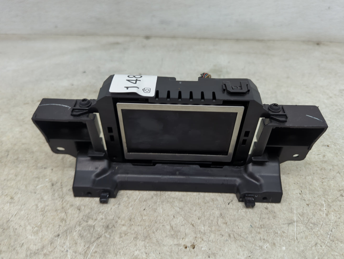 2015-2018 Ford Focus Information Display Screen 1488162 - Oemusedautoparts1.com