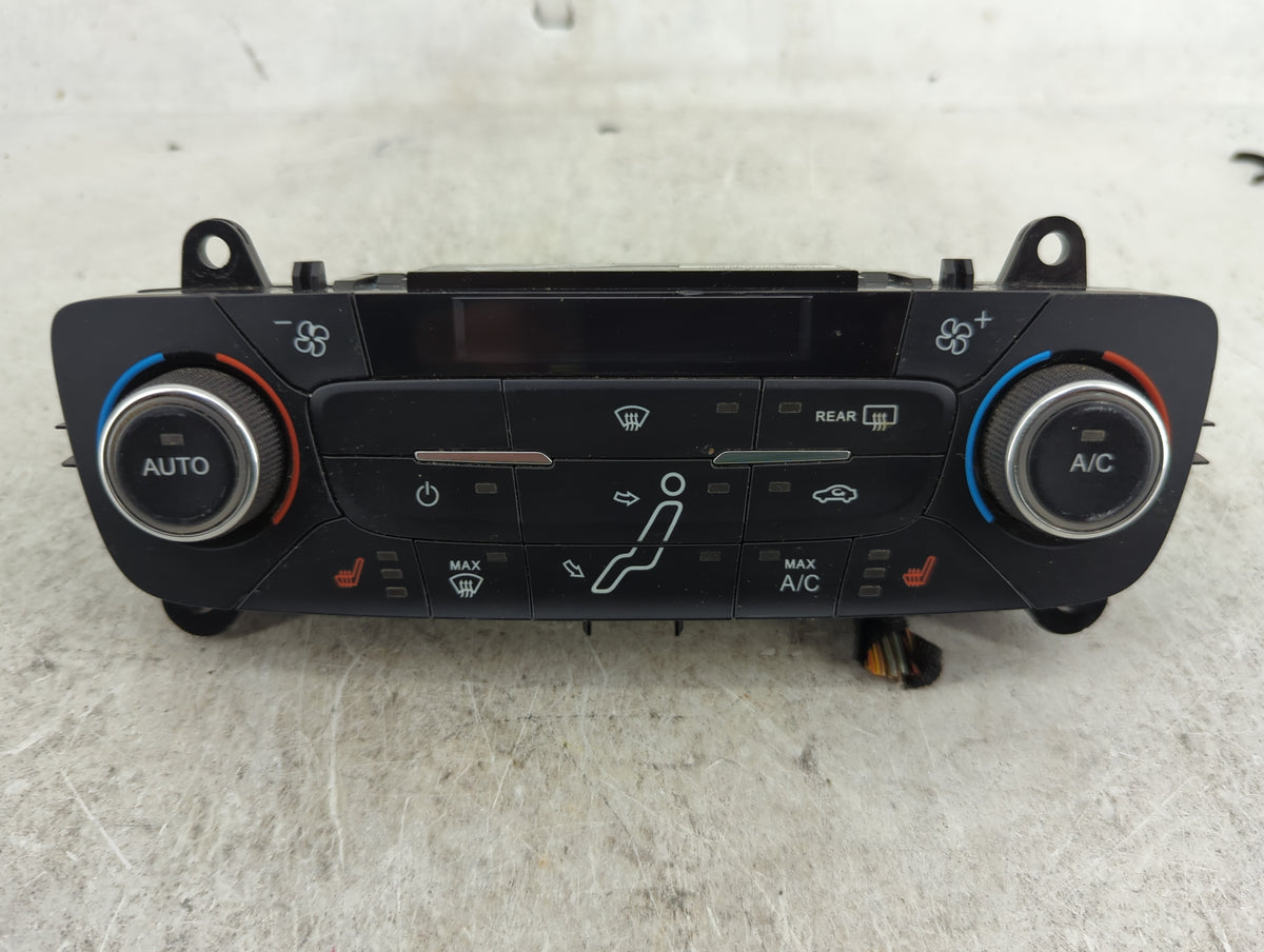 2015-2018 Ford Focus Climate Control Module Temperature AC/Heater Replacement P/N:F1ET-18C612-CG Fits Fits 2015 2016 2017 20