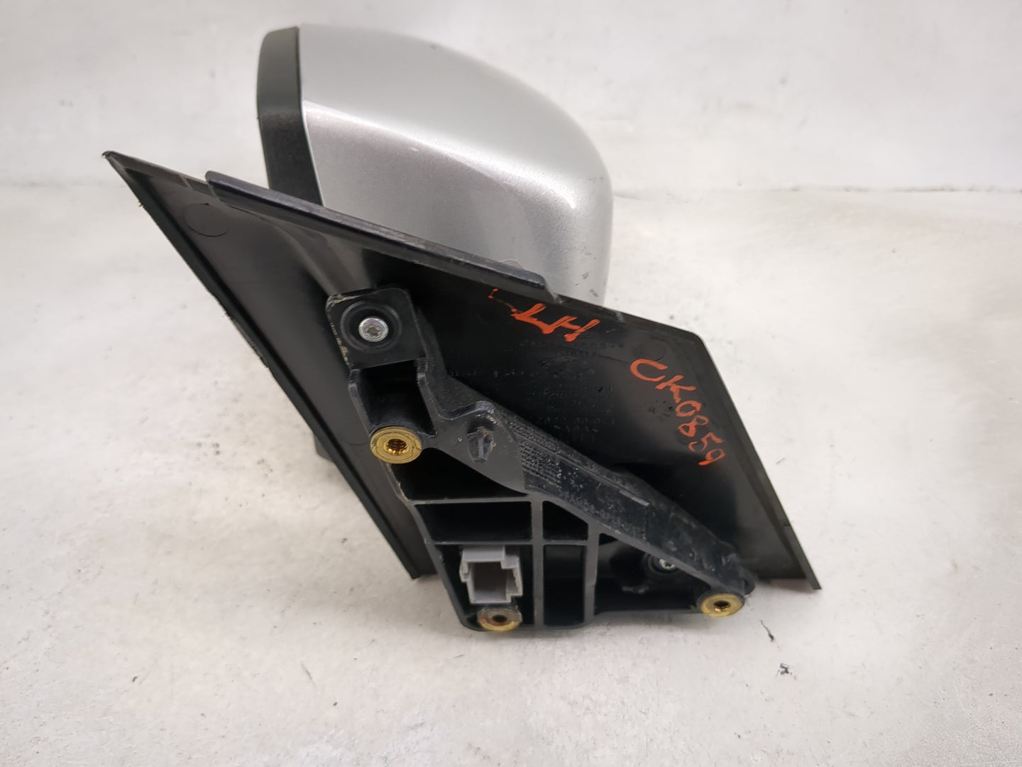 2015-2018 Ford Focus Driver Side View Mirror - Left Door Mirror OEM Used - Oemusedautoparts1.com