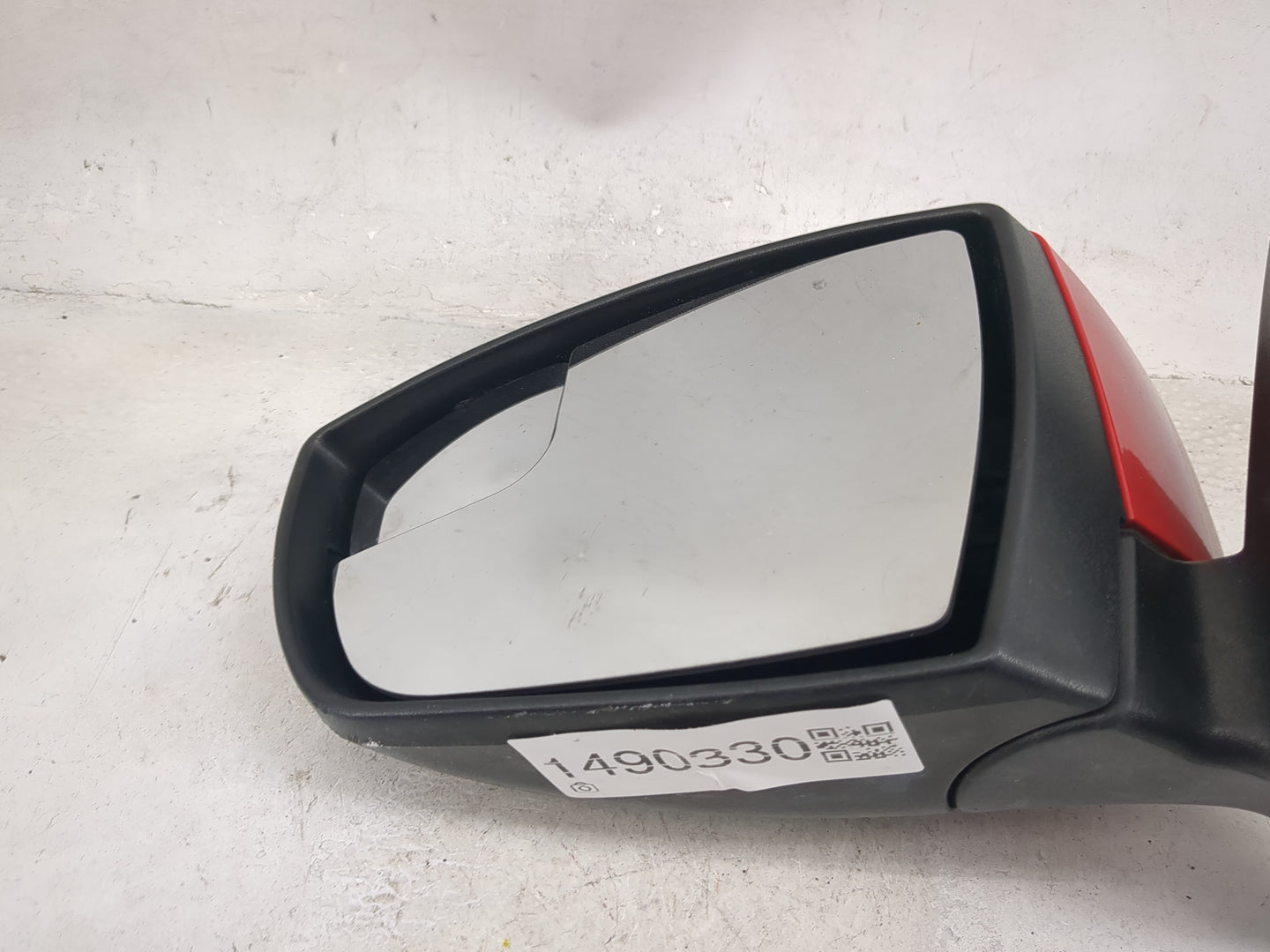 2015-2018 Ford Focus Driver Side View Mirror - Left Door Mirror OEM Used - Oemusedautoparts1.com
