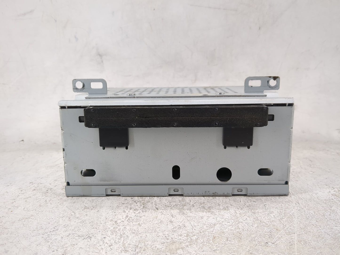 2015-2016 Ford Focus Radio AM FM Cd Player Receiver Replacement P/N:FM5T-19C107-HC Fits Fits 2015 2016 OEM Used Auto Parts -