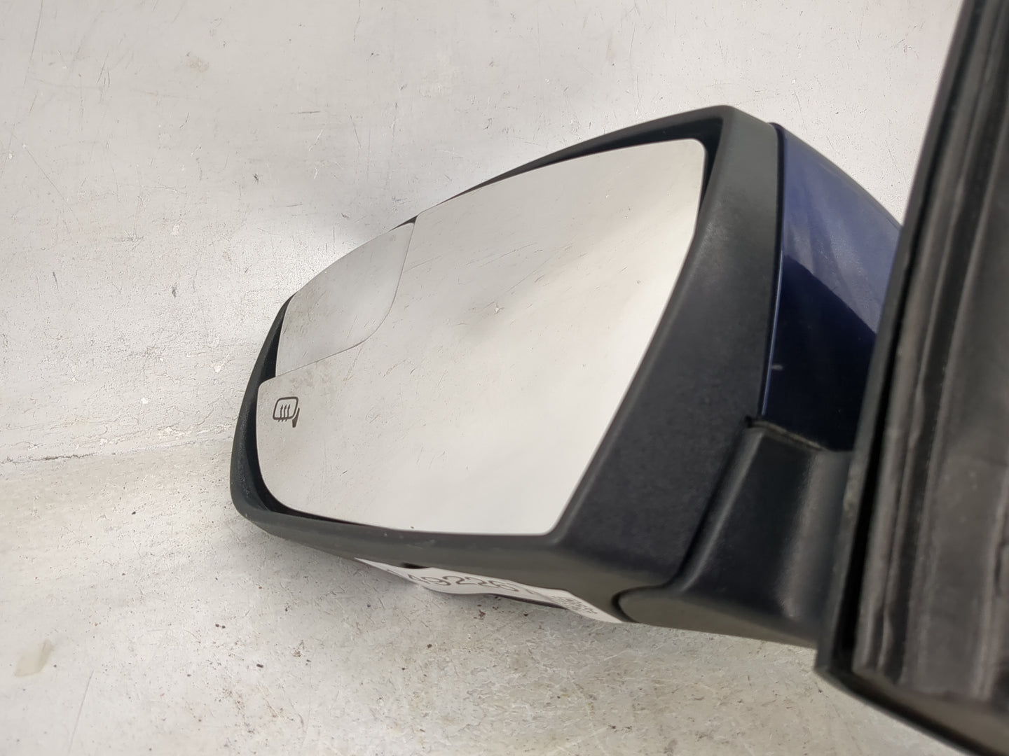 2015-2018 Ford Focus Driver Side View Mirror - Left Door Mirror OEM Used - Oemusedautoparts1.com