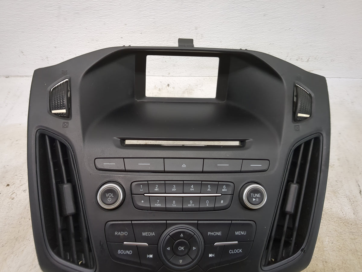 2015-2018 Ford Focus Radio Control Panel Black 1520393 - Oemusedautoparts1.com