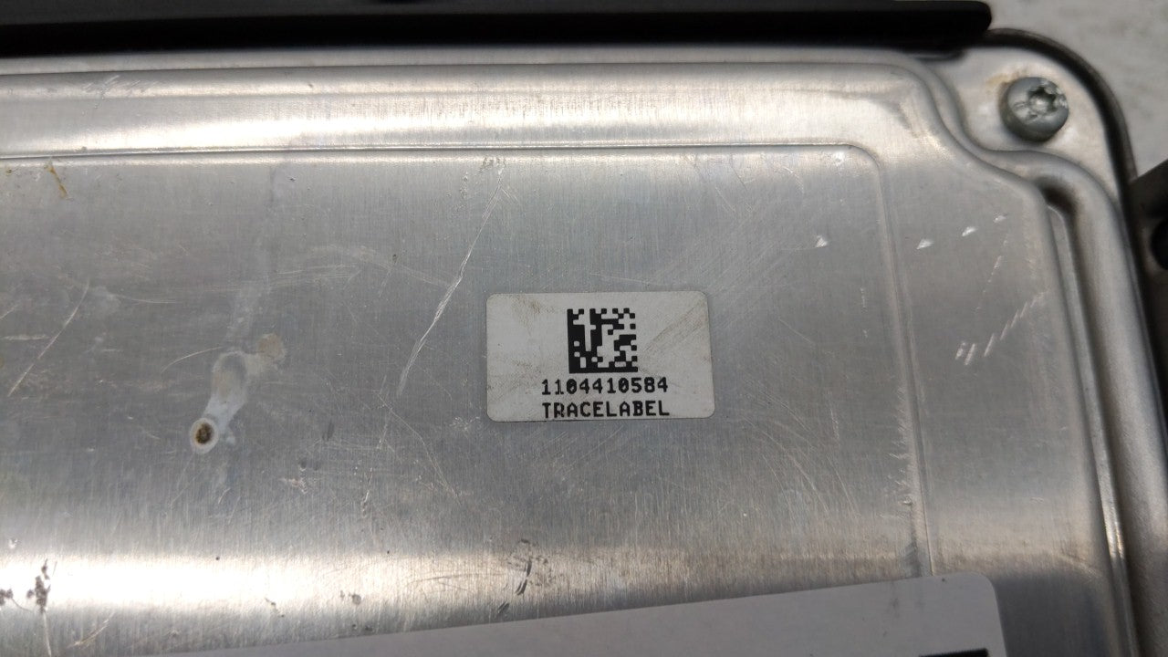 2013-2018 Ford Focus PCM Engine Control Computer ECU ECM PCU OEM P/N:FM5A-12A650-ADB DM5A-12A650-CE Fits OEM Used Auto Parts