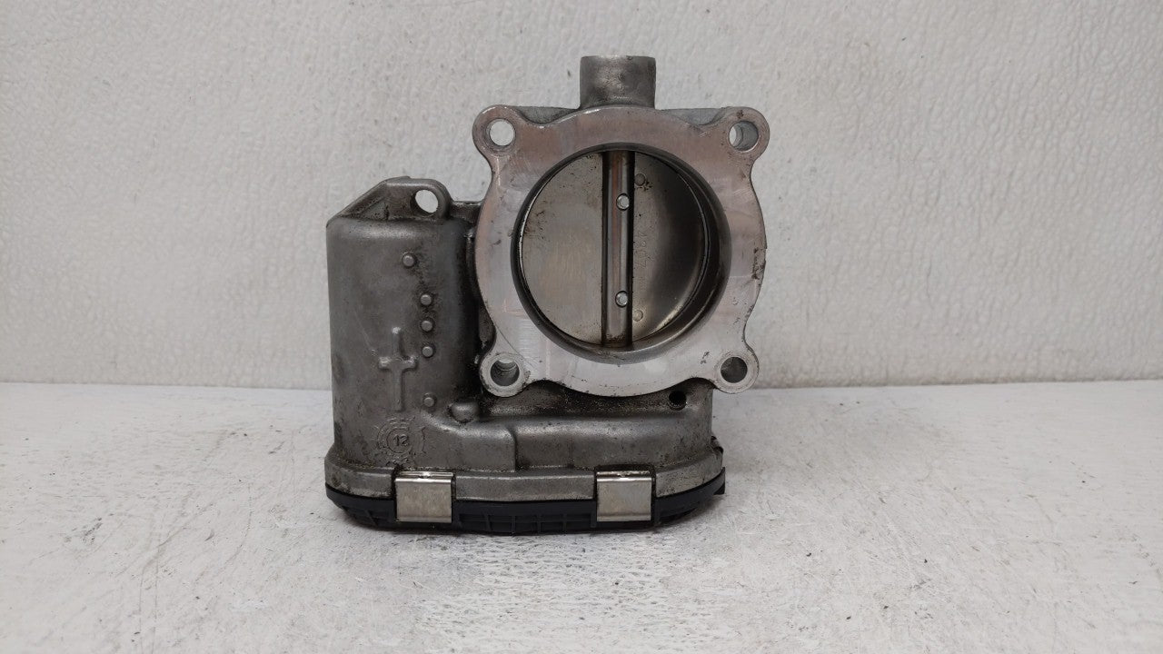 2014-2018 Ford Focus Throttle Body P/N:DS7E-9F991-BB Fits Fits 2014 2015 2016 2017 2018 2019 OEM Used Auto Parts - Oemusedau