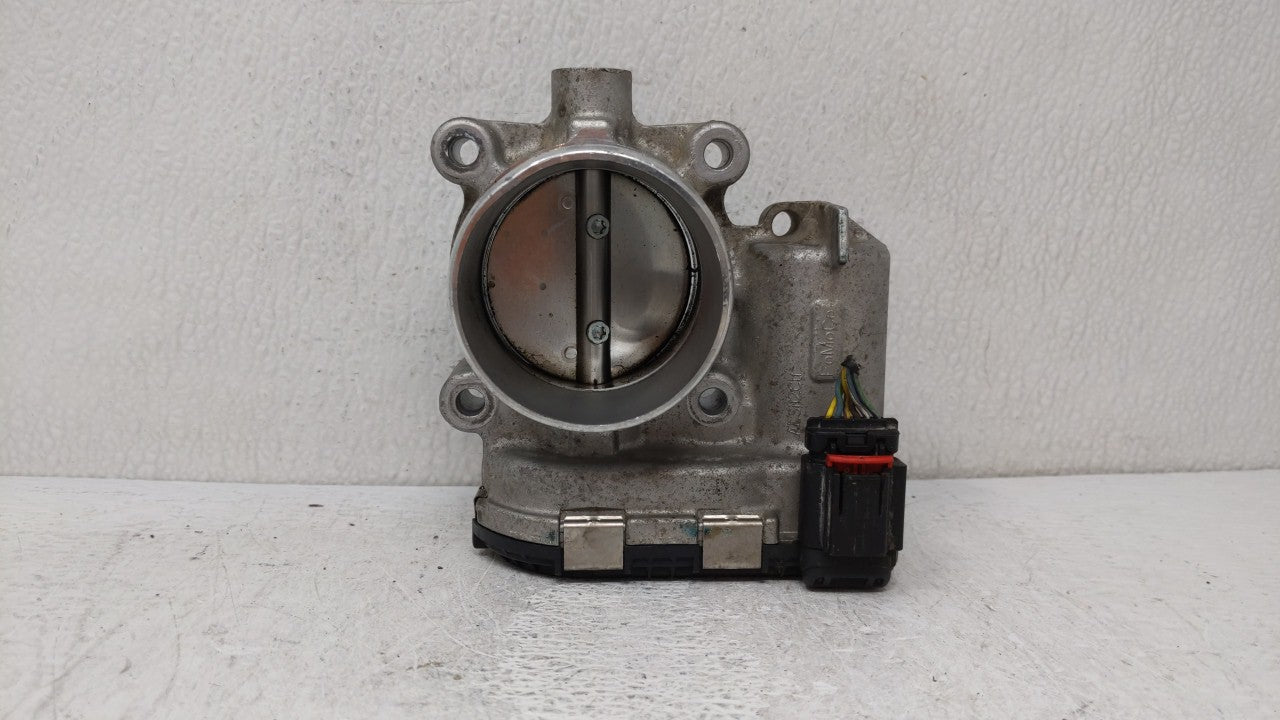 2014-2018 Ford Focus Throttle Body P/N:DS7E-9F991-BB Fits Fits 2014 2015 2016 2017 2018 2019 OEM Used Auto Parts - Oemusedau