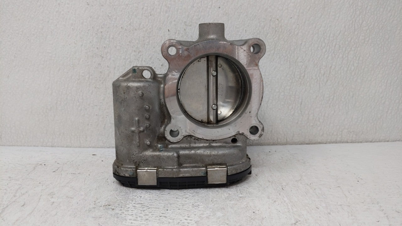 2014-2018 Ford Focus Throttle Body P/N:DS7E-9F991-BB Fits Fits 2014 2015 2016 2017 2018 2019 OEM Used Auto Parts - Oemusedau
