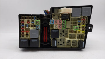 2016 Ford Focus Fusebox Fuse Box Panel Relay Module P/N:AV6T-14A067-AD Fits OEM Used Auto Parts