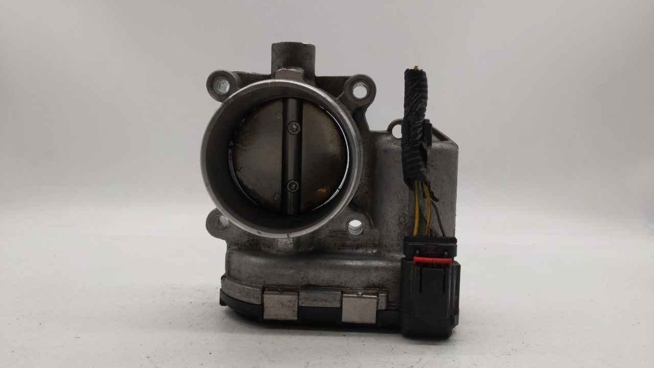 2014-2018 Ford Focus Throttle Body P/N:DS7E-9F991-BB Fits Fits 2014 2015 2016 2017 2018 2019 OEM Used Auto Parts - Oemusedau