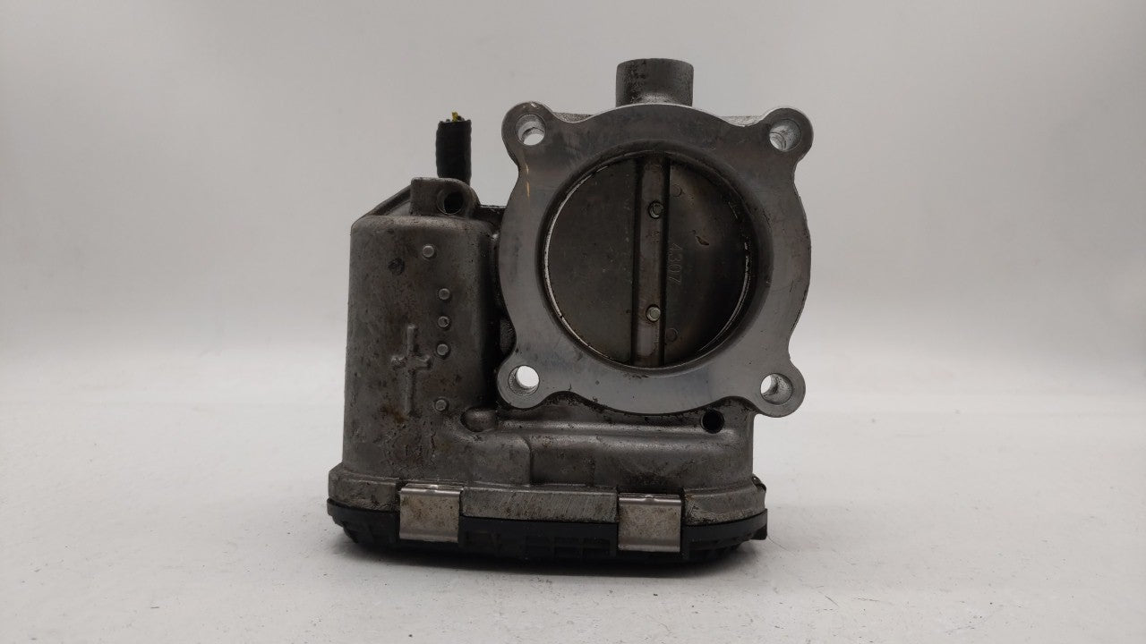 2014-2018 Ford Focus Throttle Body P/N:DS7E-9F991-BB Fits Fits 2014 2015 2016 2017 2018 2019 OEM Used Auto Parts - Oemusedau